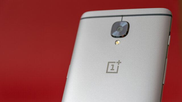 CLUJ, ROMANIA - JUL 15, 2019: OnePlus logo on one of the company phones. OnePlus illustrative editorial. OnePlus logo on the OnePlus 3T phone