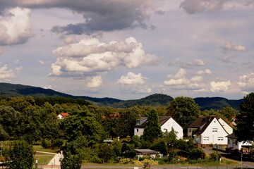 Fototapeta na wymiar Kloster Lorsch Blick in den Odenwald