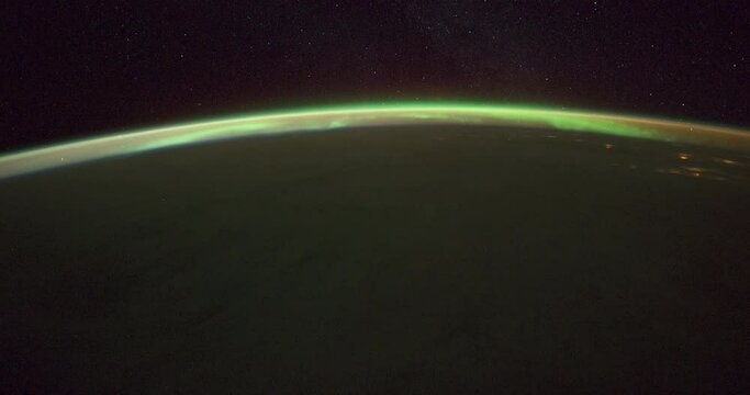 4k ProRess 422 : Timelapse Aurora Borealis over Northern North America and Canada. From North Pasific Ocean, 1000 miles west of California to Western Cuebec. Images courtesy of NASA.