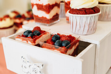berry cakes