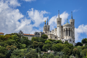 Fototapeta na wymiar Basilica Notre-Dame de Fourviere on the Fourviere hill, dedicated to the Virgin Mary. Basilica Notre-Dame de Fourviere built between 1872 and 1884. Lyon. France.
