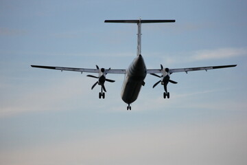 the plane from the back after take-off