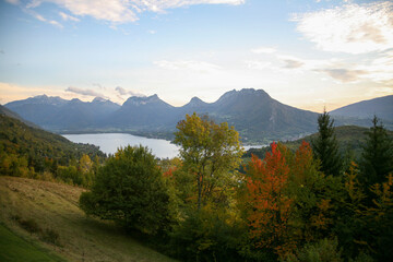 Fototapeta na wymiar Lac Annecy Haute Savoie