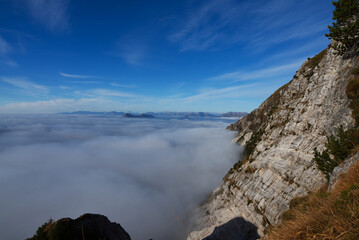Escursione sul Monte Chiampon in autunno con vista sul Monte Cuarnan