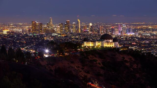 Time lapse of downtown Los Angeles behind the Griffith Observatory.