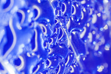 Pattern of water droplets condensate on aluminium can