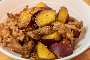 豚とさつまいもの旨味焼き