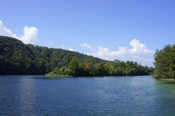 Fototapeta na wymiar Emerald water of Plitvice Lakes in Croatia