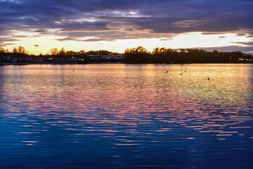 Abenddämmerung am Kahler See in Kahl am Main
