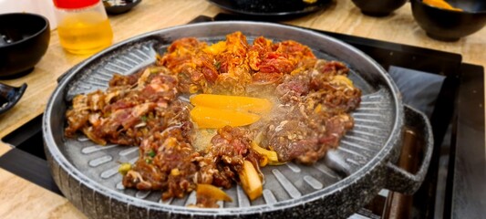 cooking korean barbeque 