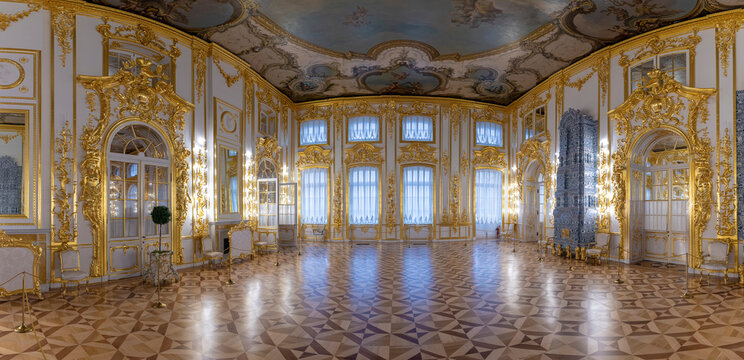 Tsarskoye Selo (Pushkin), Saint Petersburg, Russia - 28 November, 2019:  Baroque golden interior of The Catherine Palace, located in the town of Tsarskoe selo. Russian residence of Romanov Tsars