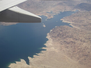Volando sobre el Lago Mead (Arizona-Nevada) minutos antes de aterrizar en el Aeropuero Mcarran de...