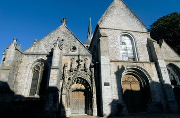 Fototapeta premium ville de Provins, église Sainte-croix (XIIe siècle), département de Seine-et-Marne, France