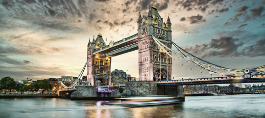 tower bridge at sunset London, UK