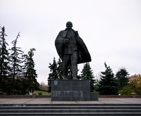 Monument statue to Vladimir Lenin Ulyanov soviet Russia head of government, Pinsk Belarus October...