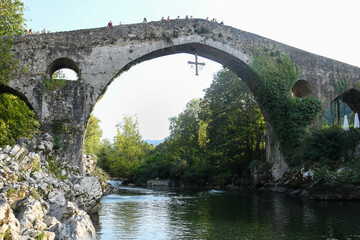 Fototapeta na wymiar Roman bridge of Cangas de Onis