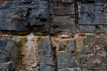 Natursteinwand