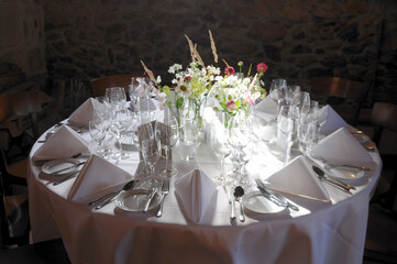 Festive dining table - Festive dining table