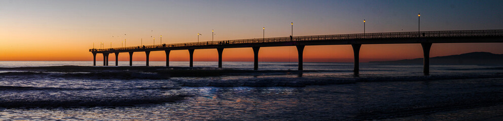 Fototapeta na wymiar panoramic pier at sunrise
