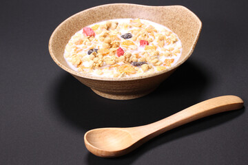 フルーツグラノーラ