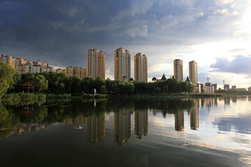 Obraz premium Waterfront City Architectural Scenery, North China
