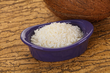 Coconut shredded chip with nut