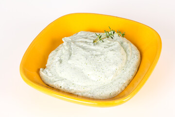 Cottage cream snack with herbs