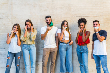 Fototapeta premium Group portrait of multi-ethnic people with colorful clothes