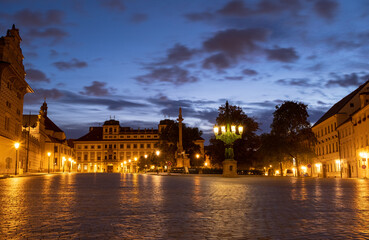 Fototapeta na wymiar Hradčanské náměstí at night