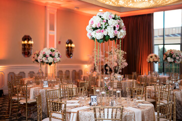 table setting in restaurant