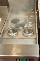 boiling water for ramen cooking