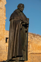Fototapeta premium escultura de Fray Tomás de Berlanga, Berlanga de Duero, Soria, comunidad autónoma de Castilla y León, Spain, Europe