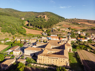 Obraz premium Real Monasterio de San Millán de Yuso, mandado construir en el año 1053 por el rey García Sánchez III de Navarra, San Millán de la Cogolla, La Rioja, Spain