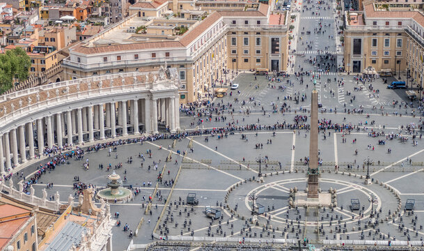 Aerial view of San Pietro Square in Vatican City