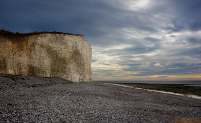 birling gap white chalk cliffs