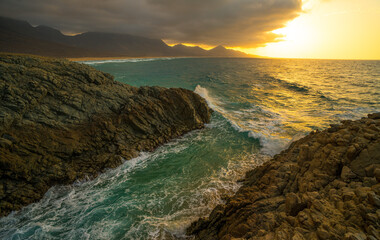 Sunset on the largest beach in the canary islands, cofete