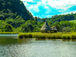 LAGUNA OF THE MILAGROS © anderson