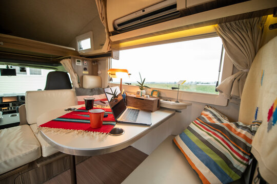 Movable Office as New Normal Work Style