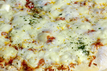 pizza aux fromages en gros plan