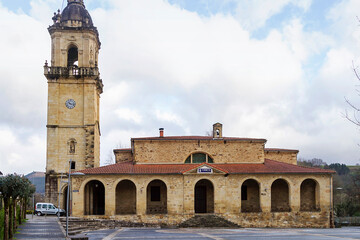 Fototapeta premium Iurreta and garai basque town natural surroundings