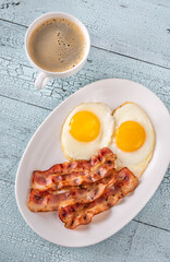 Fried eggs with bacon