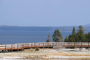 Fototapeta na wymiar Wyoming Yellowstone National Park River Lake Mountain Forest Walk Road Mountain Scenic View
