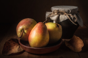 ripe pears