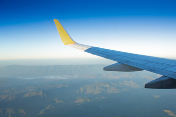 Wing aircraft in altitude during flight
