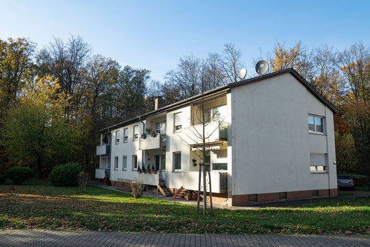 Mehrfamilienhaus