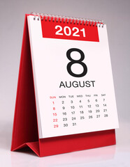 Simple desk calendar 2021 - August