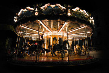 Carousel in Piazza della Repubblica, Florence at night © David Rubio Zarzuela/Wirestock