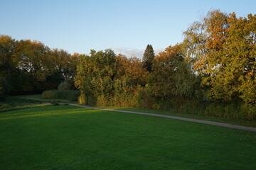 Park am Ölteich im November in Bielefeld
