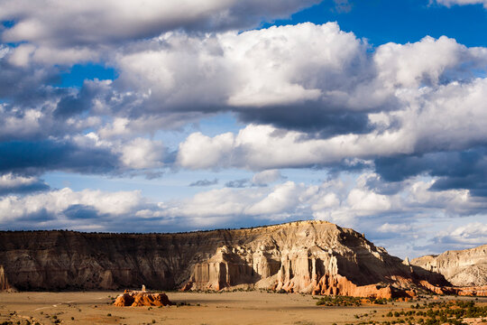 View of clouds over sandstone mountains in Kodachrome Basin State Park