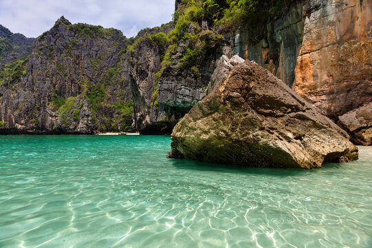 Scenic view of Maya Bay on Phi Phi Islands